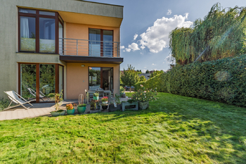 Prodej domu 202 m², Praha 9 - Vinoř