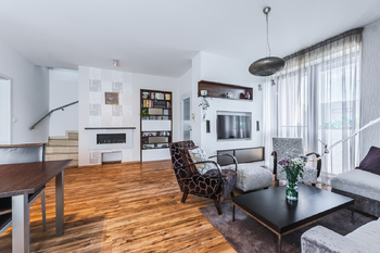 Prodej domu 202 m², Praha 9 - Vinoř