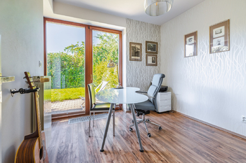 pracovna - Prodej domu 202 m², Praha 9 - Vinoř