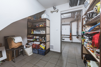 Prodej domu 202 m², Praha 9 - Vinoř