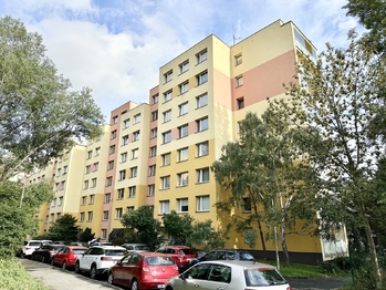 Prodej bytu 4+1 v osobním vlastnictví 76 m², Praha 10 - Záběhlice