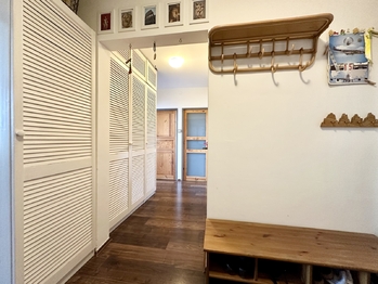 Prodej bytu 4+1 v osobním vlastnictví 76 m², Praha 10 - Záběhlice