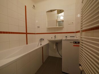 Pronájem bytu 1+1 v osobním vlastnictví 52 m², Nupaky