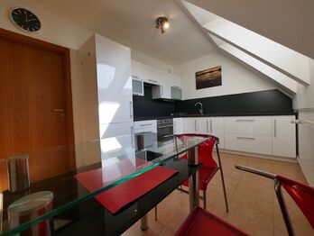 Pronájem bytu 1+1 v osobním vlastnictví 52 m², Nupaky