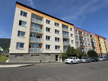 Prodej bytu 2+kk v družstevním vlastnictví 46 m², Osek