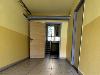Prodej bytu 2+kk v družstevním vlastnictví 46 m², Osek