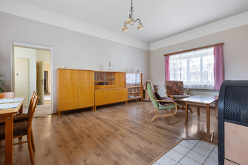 Prodej domu 212 m², Výškov