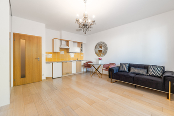 Prodej bytu 1+kk v osobním vlastnictví 29 m², Praha 4 - Michle