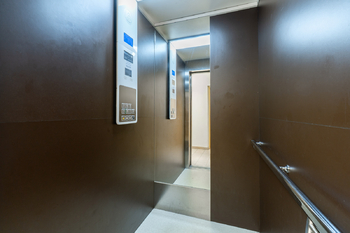 Prodej bytu 1+kk v osobním vlastnictví 29 m², Praha 4 - Michle