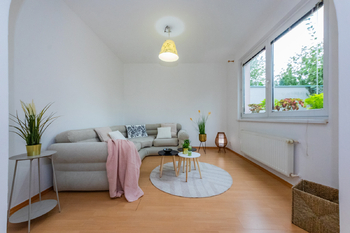 Prodej bytu 2kk 64 m2 se zahrádkou 127m2 Nehvizdy - Prodej bytu 2+kk v osobním vlastnictví 191 m², Nehvizdy