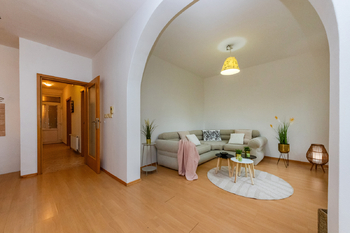 Prodej bytu 2kk 64 m2 se zahrádkou 127m2 Nehvizdy - Prodej bytu 2+kk v osobním vlastnictví 191 m², Nehvizdy
