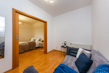 Prodej bytu 2kk 64 m2 se zahrádkou 127m2 Nehvizdy - Prodej bytu 2+kk v osobním vlastnictví 191 m², Nehvizdy