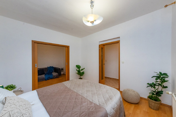 Prodej bytu 2kk 64 m2 se zah - Prodej bytu 2+kk v osobním vlastnictví 191 m², Nehvizdy