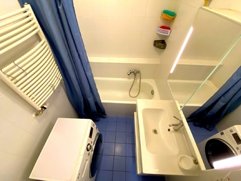 Prodej bytu 2+kk v osobním vlastnictví 70 m², Praha 4 - Michle