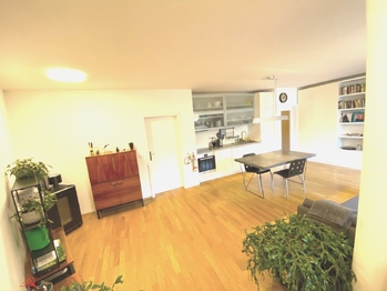 Prodej bytu 2+kk v osobním vlastnictví 70 m², Praha 4 - Michle