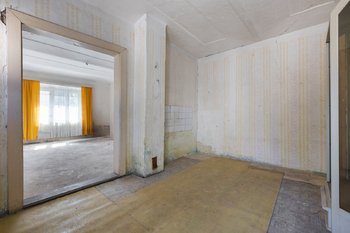 Prodej domu 250 m², Evaň