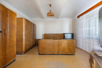 Prodej domu 250 m², Evaň