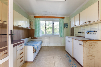 Prodej domu 250 m², Evaň