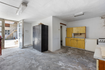 Prodej domu 250 m², Evaň