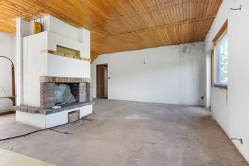 Prodej domu 250 m², Evaň