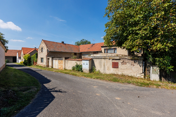 Prodej domu 250 m², Evaň