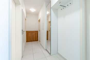 Pronájem bytu 3+kk v osobním vlastnictví 106 m², Praha 10 - Uhříněves