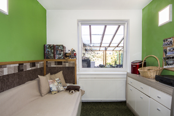 ložnice - Prodej bytu 3+kk v osobním vlastnictví 84 m², Praha 10 - Lipany