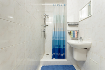 Pronájem bytu 1+kk v osobním vlastnictví 30 m², Praha 8 - Libeň