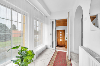 Prodej domu 139 m², Veleň