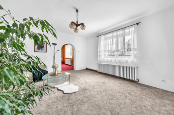 Prodej domu 139 m², Veleň