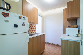 Pronájem skladovacích prostor 759 m², Kladno