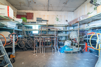 Pronájem skladovacích prostor 759 m², Kladno