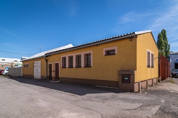 Pronájem skladovacích prostor 759 m², Kladno