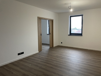 Velká ložnice 2.12 - Pronájem domu 135 m², Otovice