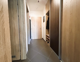 elegantní řešení na míru - Pronájem bytu 2+kk v osobním vlastnictví 58 m², Praha 10 - Horní Měcholupy