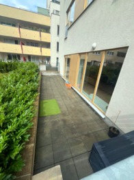 Terasa - Pronájem bytu 2+kk v osobním vlastnictví 71 m², Praha 4 - Modřany