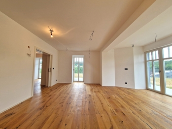 Pronájem bytu 3+1 v osobním vlastnictví 193 m², Praha 4 - Braník