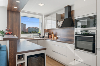 Prodej bytu 3+kk v osobním vlastnictví 82 m², Praha 4 - Chodov
