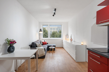 Prodej bytu 1+kk v osobním vlastnictví 28 m², Praha 8 - Čimice
