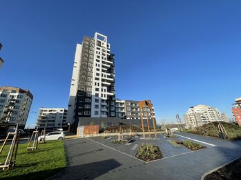 Pronájem bytu 2+kk v družstevním vlastnictví 54 m², Praha 5 - Hlubočepy