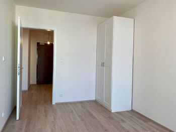 Pronájem bytu 2+kk v družstevním vlastnictví 54 m², Praha 5 - Hlubočepy