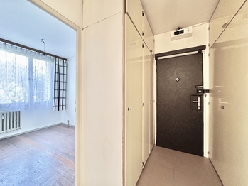 Prodej bytu 3+1 v osobním vlastnictví 62 m², Praha 9 - Střížkov