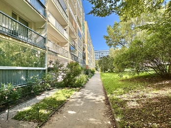 Prodej bytu 3+1 v osobním vlastnictví 62 m², Praha 9 - Střížkov