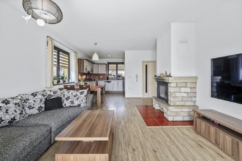 Prodej domu 122 m², Černíkovice