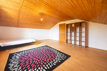 Pronájem domu 150 m², Praha 10 - Lipany