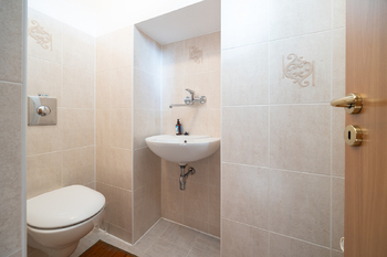 Pronájem domu 150 m², Praha 10 - Lipany