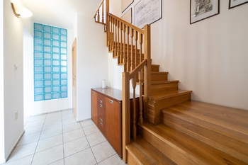 Pronájem domu 150 m², Praha 10 - Lipany