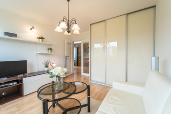 Prodej bytu 2+kk v osobním vlastnictví 42 m², Praha 8 - Karlín