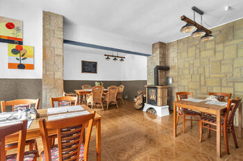 Prodej ubytovacího zařízení 380 m², Hřensko