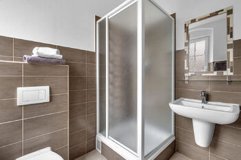 Prodej ubytovacího zařízení 380 m², Hřensko